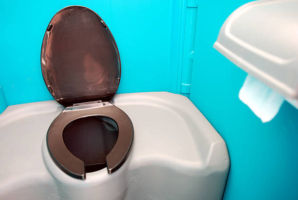Best Construction site porta potty rental  in Weleetka, OK